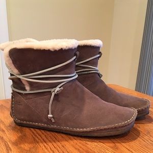 Clarks Originals Faraway Plateau Leather Boots